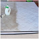 Limpeza de sofá a seco em Marialva